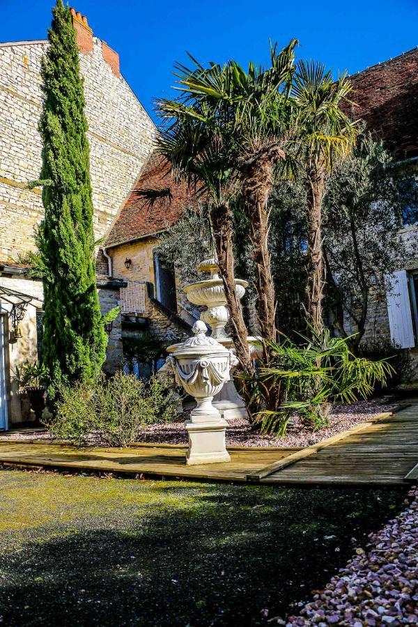 فندق Chez Fabrice Dun-sur-Auron المظهر الخارجي الصورة